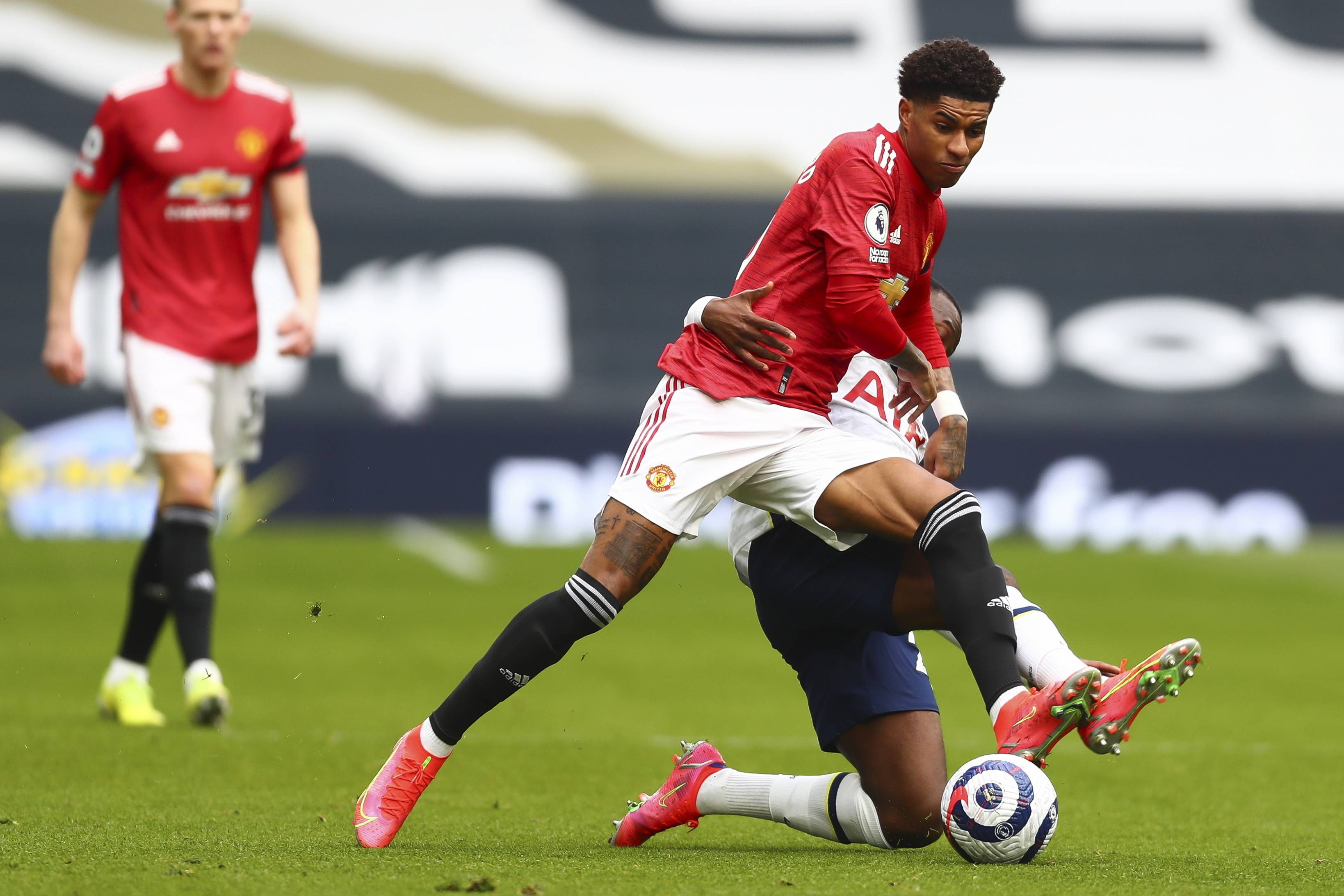 让库里成功 让库里成功